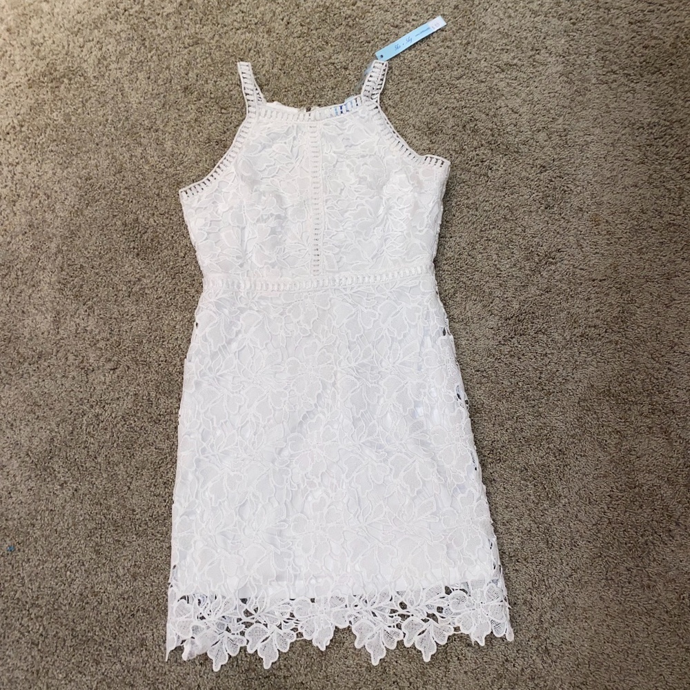 NEW with Tags: Sleepless Lace Bodycon Dress in White- Size Small